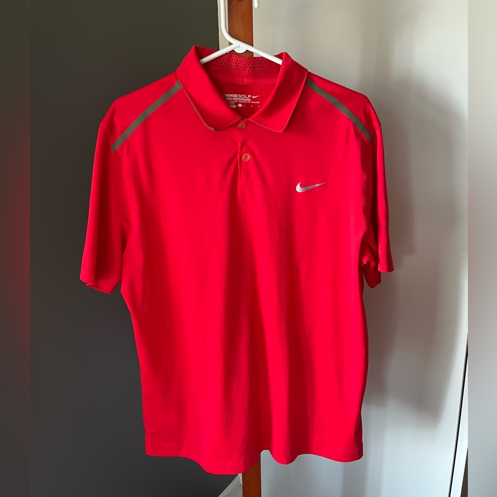 Men’s Nike Golf Shirt